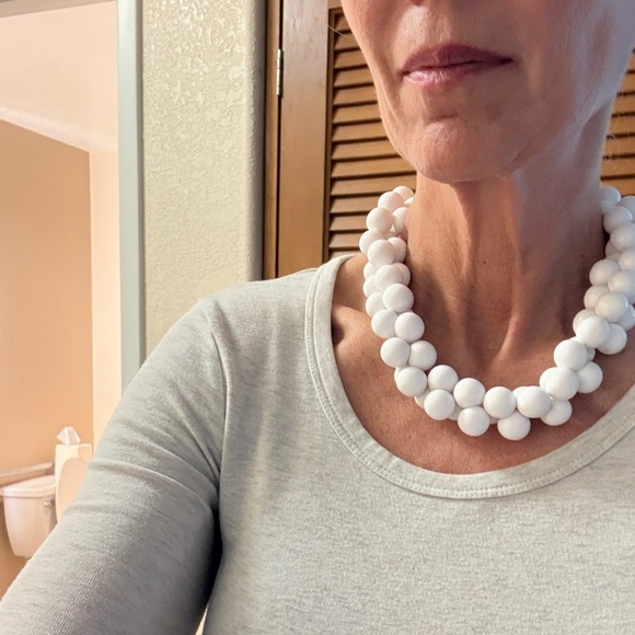 Elegant White Beaded Necklace